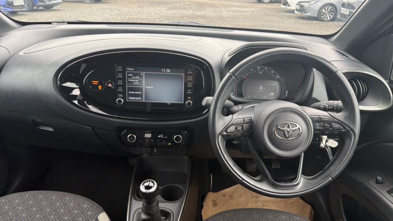 Toyota Aygo X 1.0 VVT-i Edge 5dr Petrol Hatchback